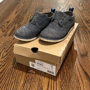 EUC toddler Toms